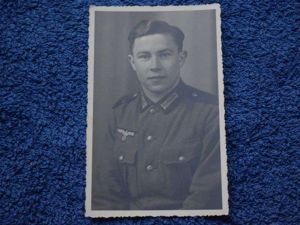 88) Original WW2 Young German Soldier In Uniform Portrait Photograph