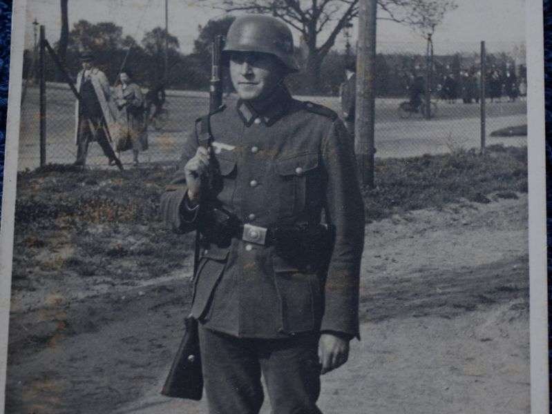 89) Original WW2 German Photo of A German Soldier With Rifle & Helmet — image 3