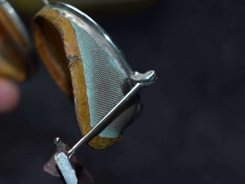 32) Nice Original WW1 US Military Willson Service Goggles & Issue Tin 1915 — image 12