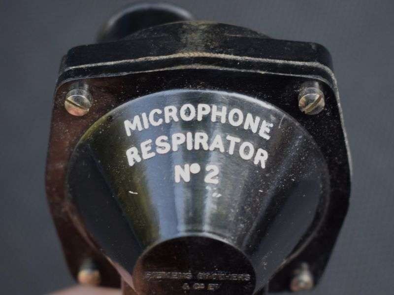 67) Totally Mint Unissued WW2 British Respirator Microphone No2 In Box of Issue — image 7
