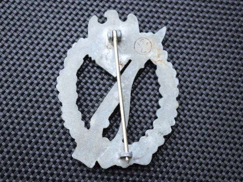 42) Genuine WW2 German Silver Infantry Assault Award Badge Marked GWL — image 6