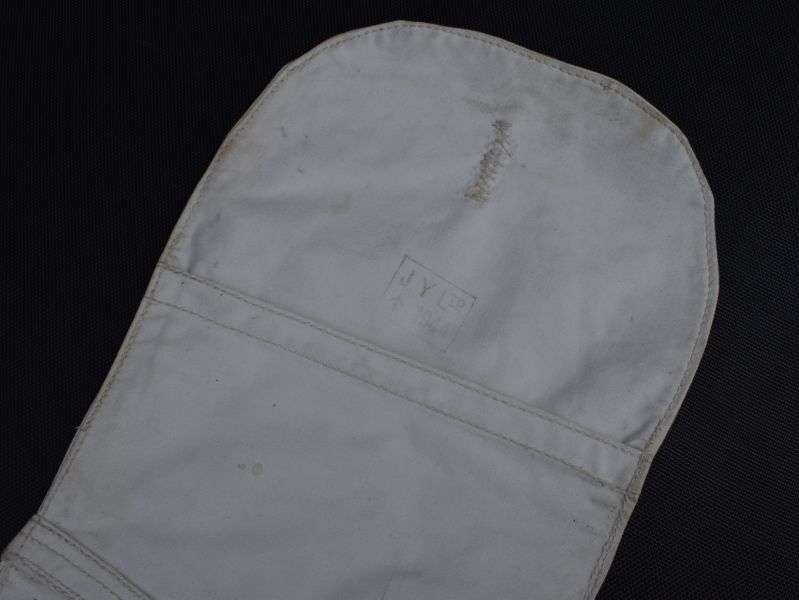 1) Original WW2 British Army Issue Snow Camo Rifle or Bren Carry Bag Dated 1944 — image 3