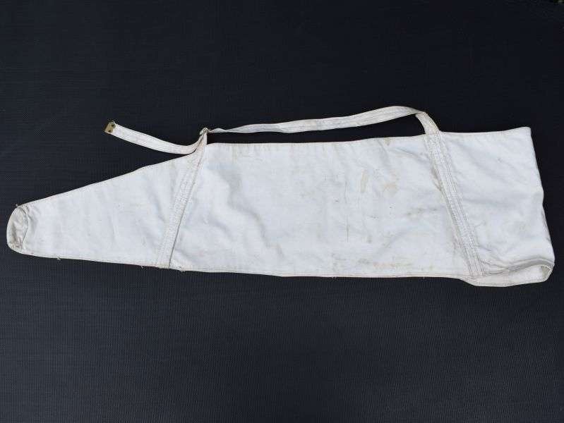 1) Original WW2 British Army Issue Snow Camo Rifle or Bren Carry Bag Dated 1944 — image 5