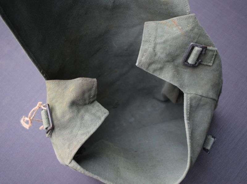 7) Unidentified 1944 pattern or 1958 pattern side pack MECo 1966 — image 5