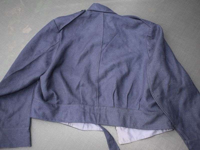 4) Mint Unissued WW2 Pat CD NHSR Battledress Blouse Size 20 Dated 1964 — image 3