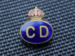 151) Excellent Original Wartime Civil Defence Mans Lapel Badge