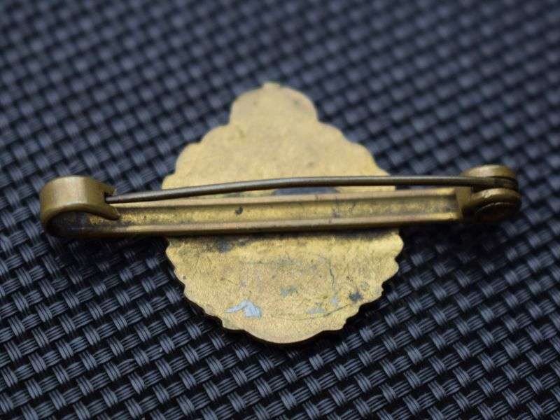 135) Excellent Original WW1 Royal Engineers Sweetheart Brooch — image 2
