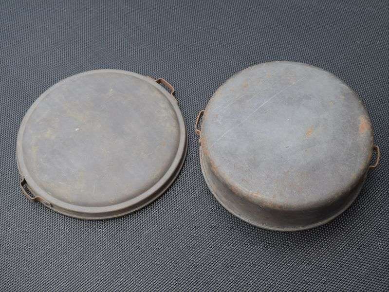 1) Good Original WW2 RAF Issue Round Cavalry Pat Mess Tins Dated 1941 — image 3