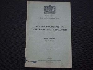 104) Original WW2 Pamphlet Water Problems in Firefighting Explained 1943