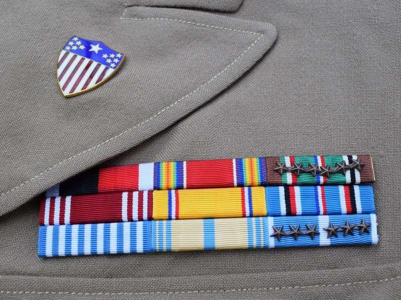 75) Original WW2 US Army Khaki Tropical Worsted Service Jacket to a Lt Col — image 12