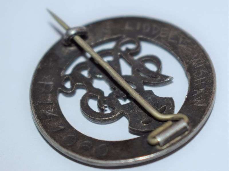 34) Excellent Original WW1 British For King & Empire Services Rendered Wound Badge Named J.Liddell Wishaw — image 2
