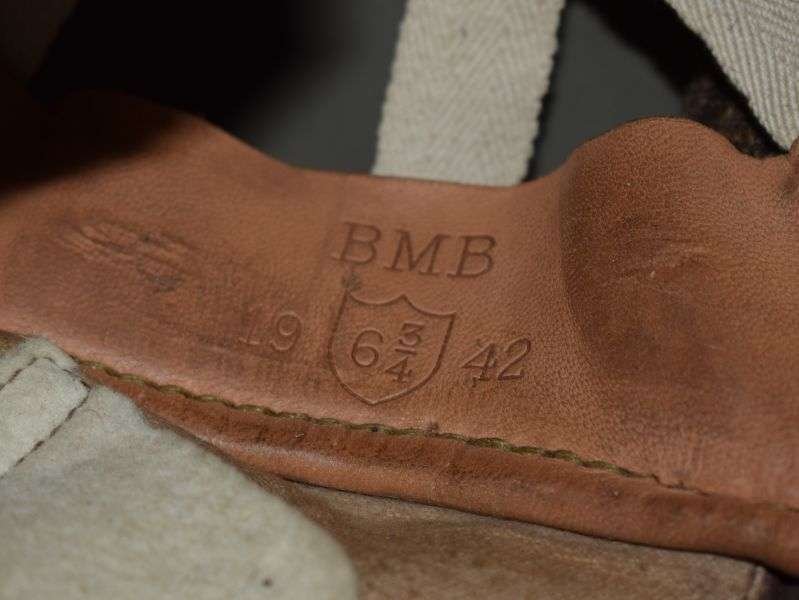 117) Nice Original WW2 British Military Issue Dispatch Riders Helmet BMB 1942 — image 12