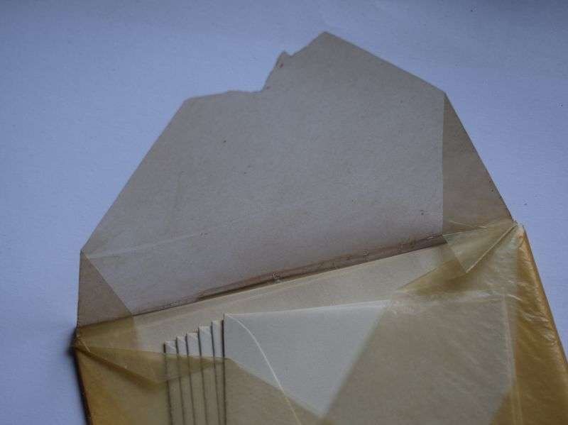 150) Excellent Original WW2 US Army Writing Paper & Envelope Set — image 2