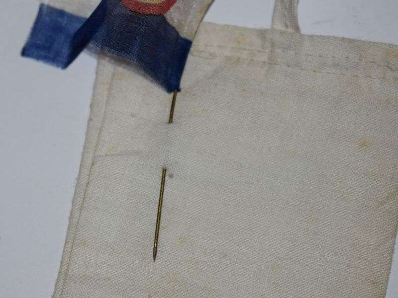 118) Lovely Original WW1 WW2 Female Medics Armlet & Silk Tag Church Door Canteen Hostess — image 4