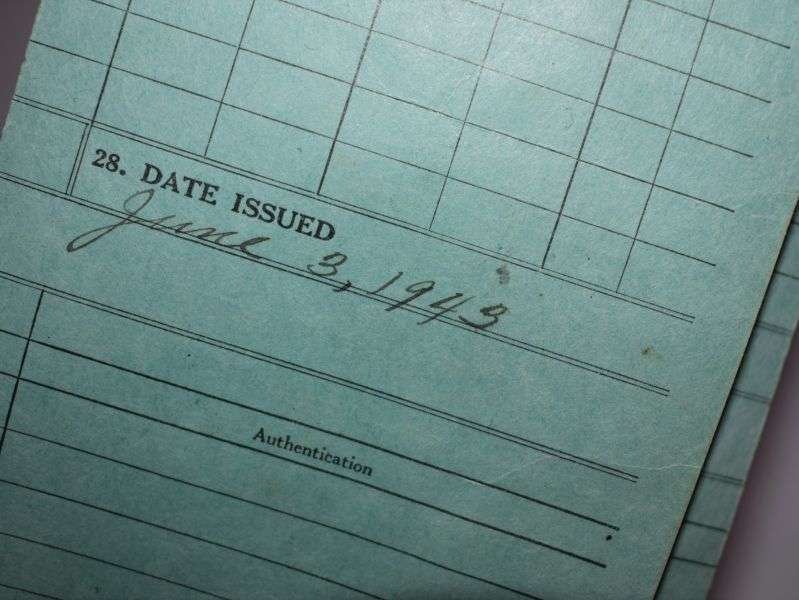 116) Nice Original WW2 Collection to US School Girl Turned Military Nurse — image 23