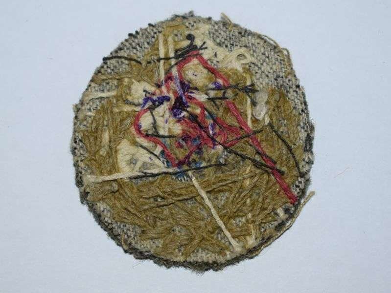 98) Excellent Early WW1 WW2 WO1 Cloth Sleeve Rank Badge — image 2