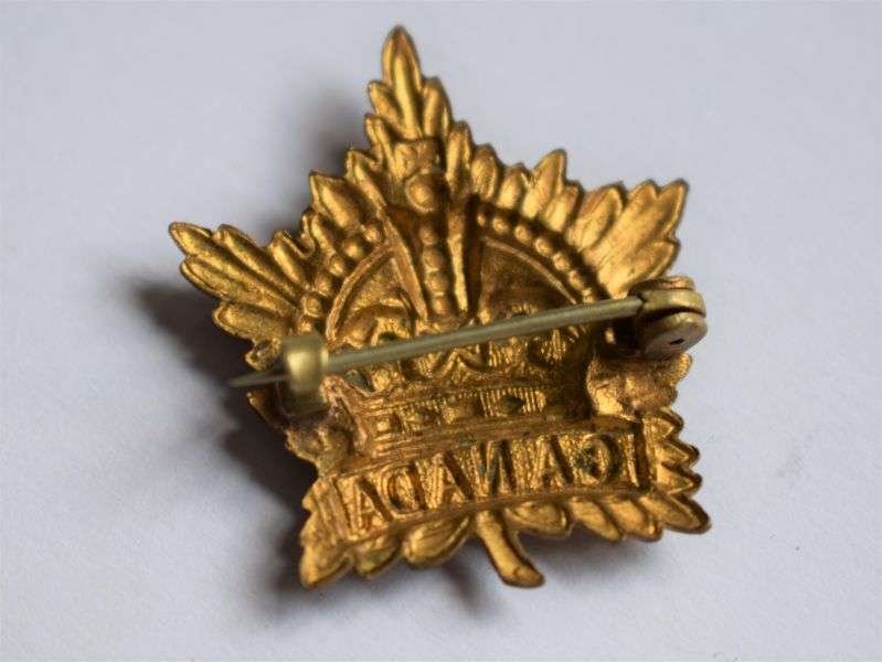 36) Small WW1 WW2 Canadian Maple Leaf Sweetheart Brooch — image 2