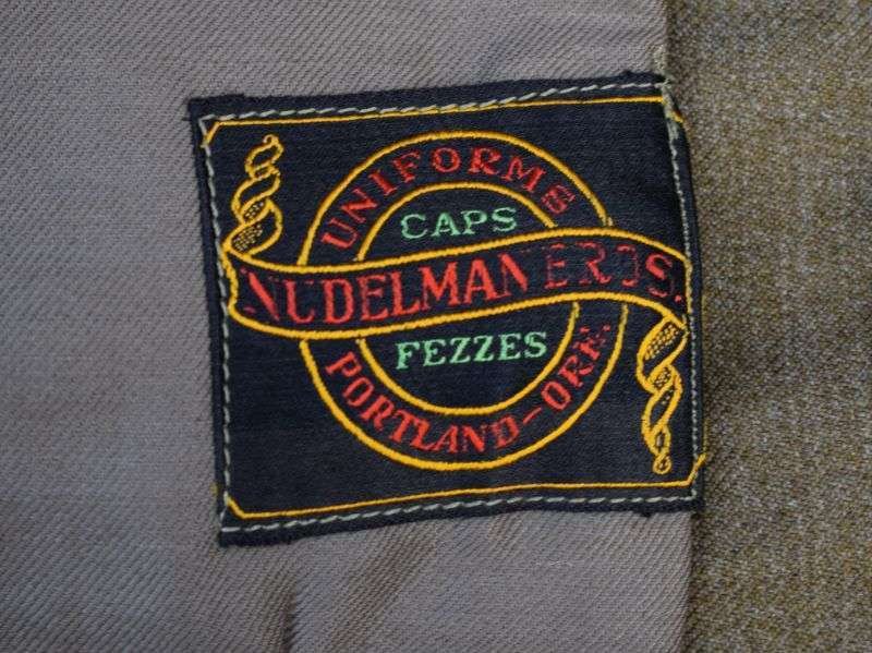 10) Excellent Original WW2 US ROTC Field Artillery Officers Jacket & Original Insignia — image 11