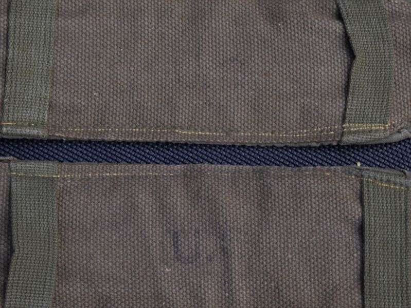 18) Original Matching Pair of WW2 US Army Shoulder Pads Dated 1945 — image 2