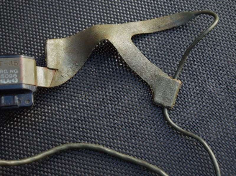 22) Good Original WW2 US Military Issue T-45 Lip-Microphone 1943 — image 6