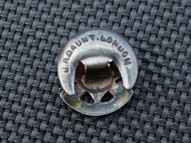 25) Good Original WW1 WW2 Scots Guards Association Enamel Lapel Badge — image 2