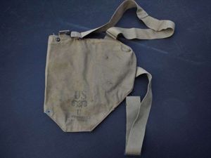 42) Good Original WW2 US Army Service Gas Mask Bag.
