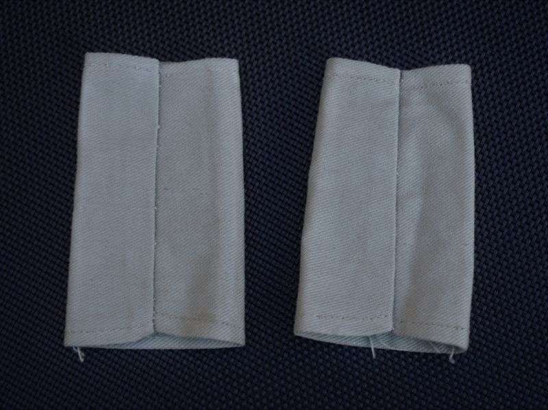 4) Good Clean Original 1950s/60s British Lieutenant Colonels Rank Slides — image 2