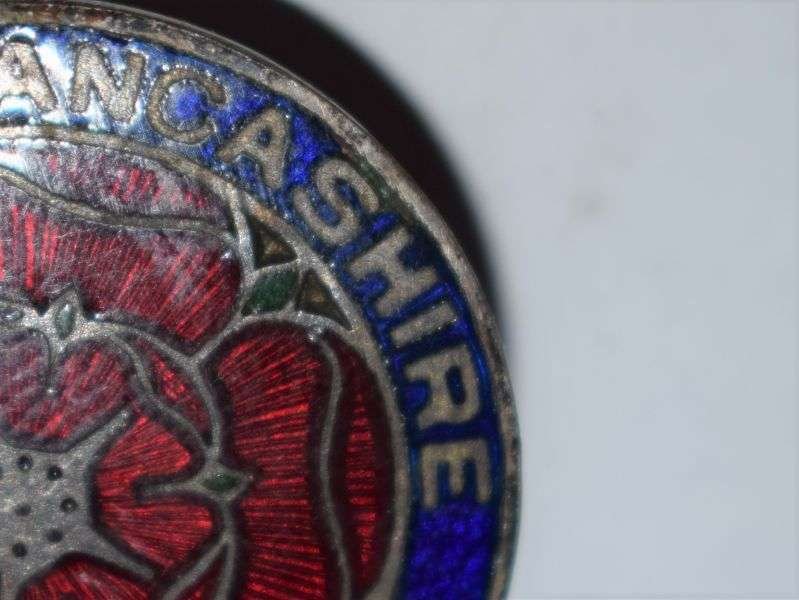 89) Original WW1 WW2 Enamel Pin Badge West Lancashire Territorial Force Association V.A.D — image 4