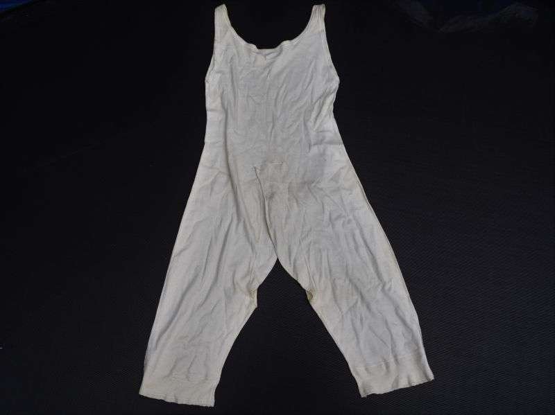 12) 1930s-WW2 Woman's? One Piece Thermal Underwear Set — image 4