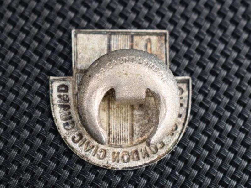 38) Nice Original WW2 City of London Civic Guard Enamel Badge — image 2