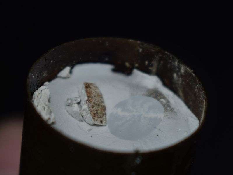 76) Excellent Near Mint Unissued WW2 US Army Camouflage Face Paint White & Loam — image 3