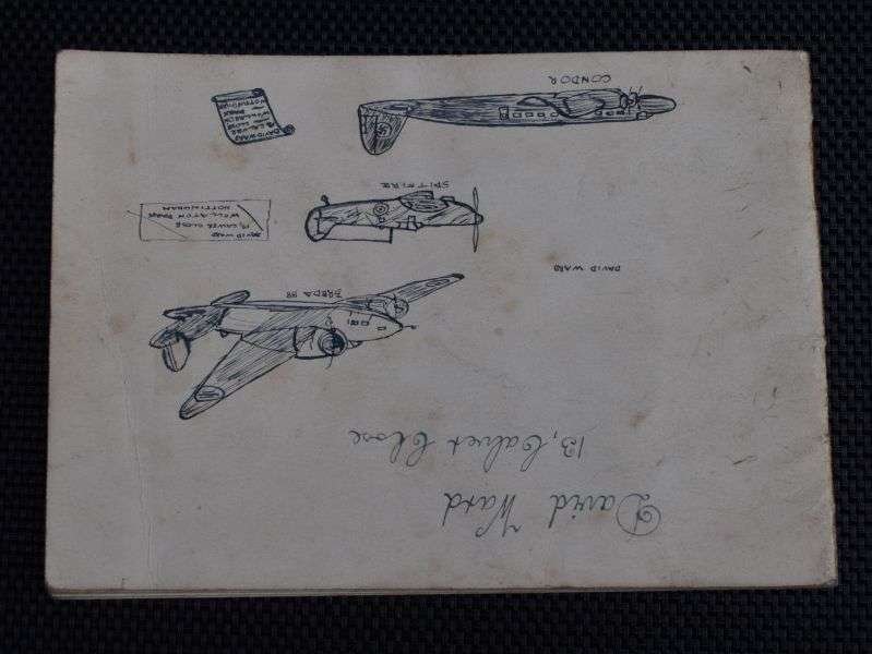 61) Good WW2 Daily Mirror Booklet Spot Them In The Air. British & German Aircraft 1940 — image 3
