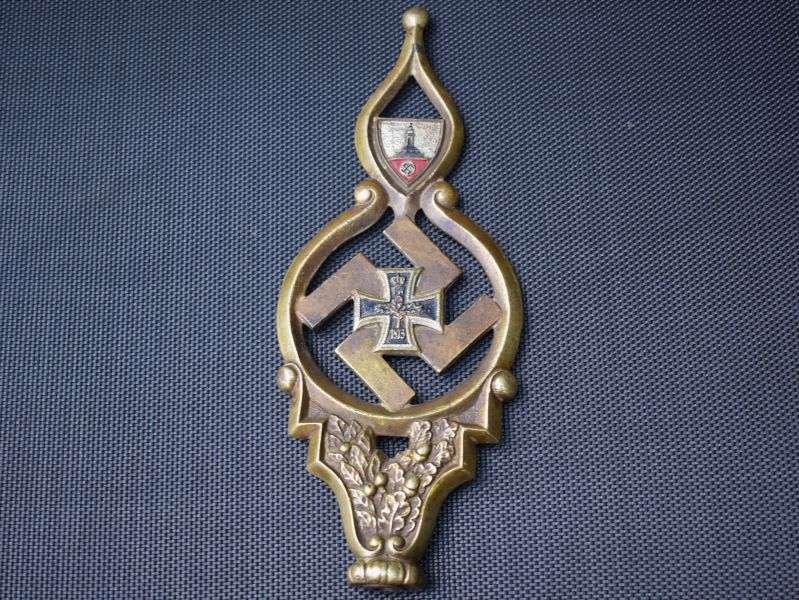 97) Excellent Original WW2 Era Nazi WW1 Veterans Flag Pole Top — image 7