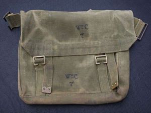 69) Excellent Original British 1908 Pattern Small Pack MECo 1918/19