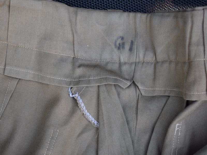 37) Early Post WW2 RAF Squadron Leaders Tropical KD Uniform Jacket & Trousers — image 3