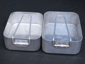 38) Excellent Unissued RAF Issue Korean War era Mess Tins …