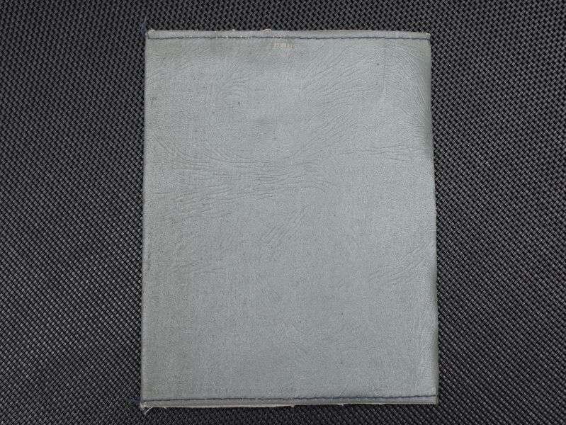59) Good Original WW2 US War Ration Books Cover — image 3