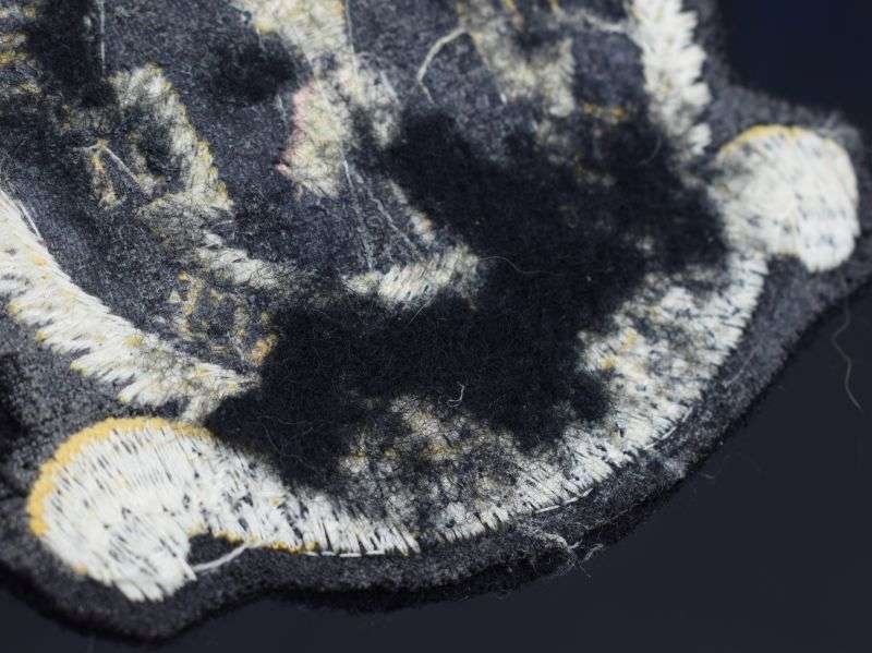 94) Post WW2 RAF No5 Flying Training School Flying Suit Badge — image 2