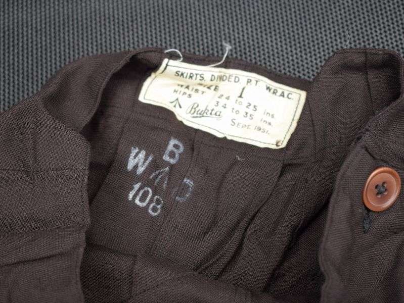 110) Original Mint Unissued Skirt, Divided, PT, WRAC Size 1 Dated 1951 — image 5