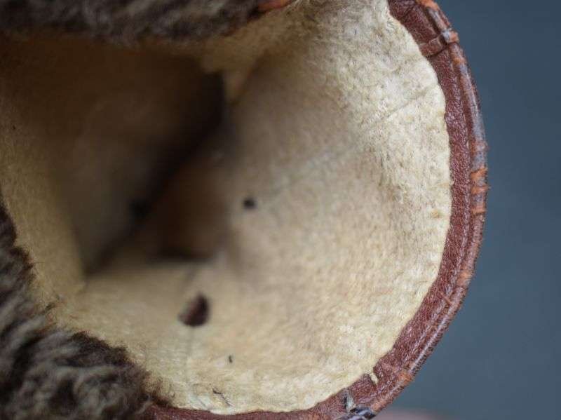 1) Excellent WW2 Woman's Fleece Covered Leather Palm CC41 Marked Gloves — image 3