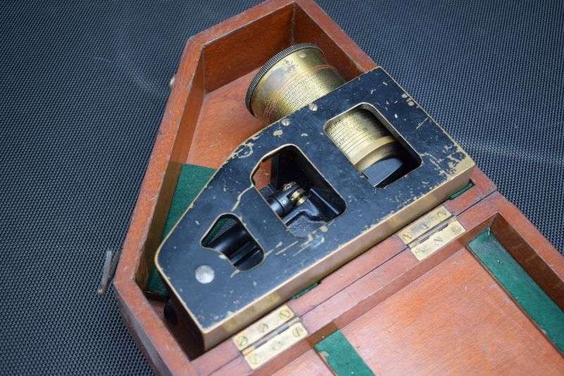 134) Good Original Boxed WW2 Clinometer, Inspectors MKII 1942 — image 9