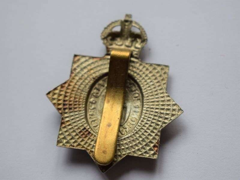 130) Original WW1 WW2 Cap Badge to the Kings Dragoon Guards — image 2