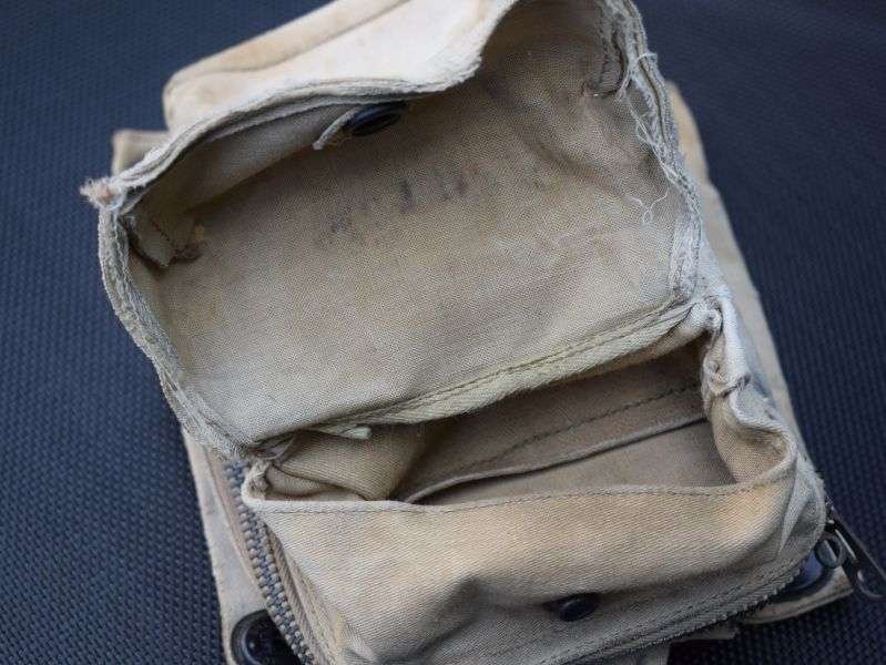 51) Tatty Original WW2 USAAF Aeronautical First Aid Kit Pouch — image 10