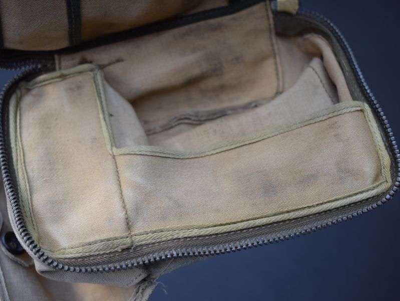 51) Tatty Original WW2 USAAF Aeronautical First Aid Kit Pouch — image 5