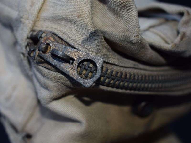 51) Tatty Original WW2 USAAF Aeronautical First Aid Kit Pouch — image 7