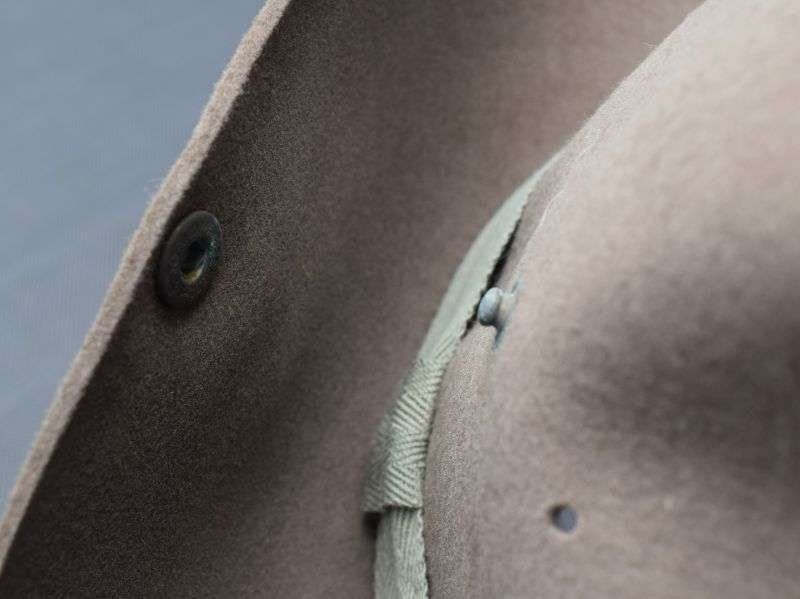 149) Unusual Mint WW2 – 1950s? Tiny Slouch Hat With Very High Top Gurkha? — image 2