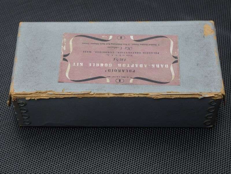 20) Boxed Original WW2 US Dark-Adaptor Goggle Kit 1084 & Polaroid Goggles 1060 — image 4