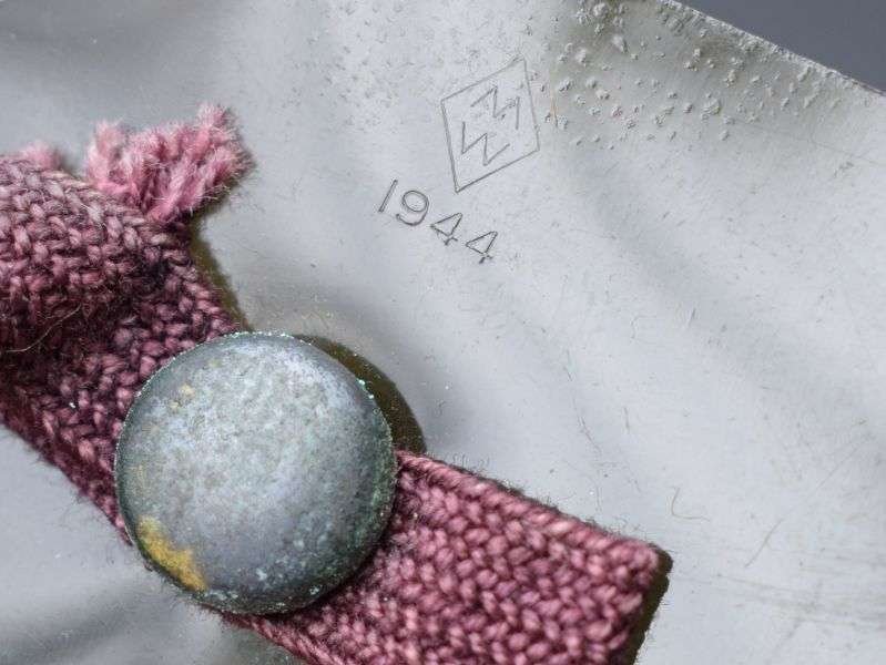 56) Unusual WW2 Canadian Made Goggles Ski Goggles, Drivers Dust Goggles? Dated 1944 — image 5