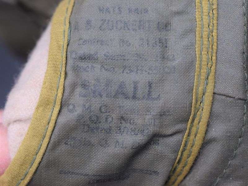 60) Nice Unissued WW2 US Army Waterproof Rain Hat Dated 1942 — image 4