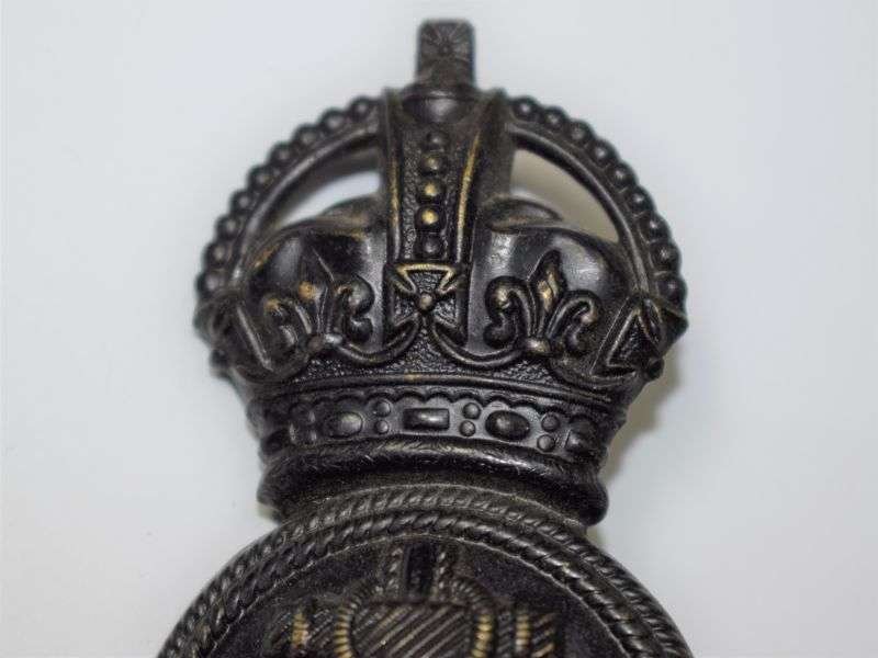 99) Excellent Original WW1 RND Petty Officers Blackened Metal Cap Badge — image 4